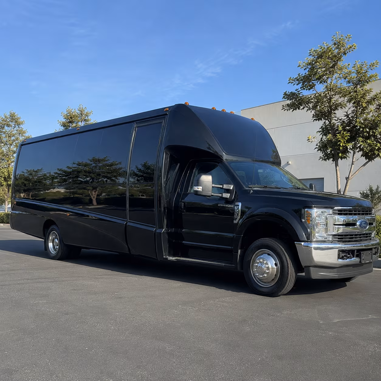 party buses to the strand at the waterfront and toms river prom venues
